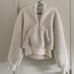 Alo Yoga Sherpa Half Zip